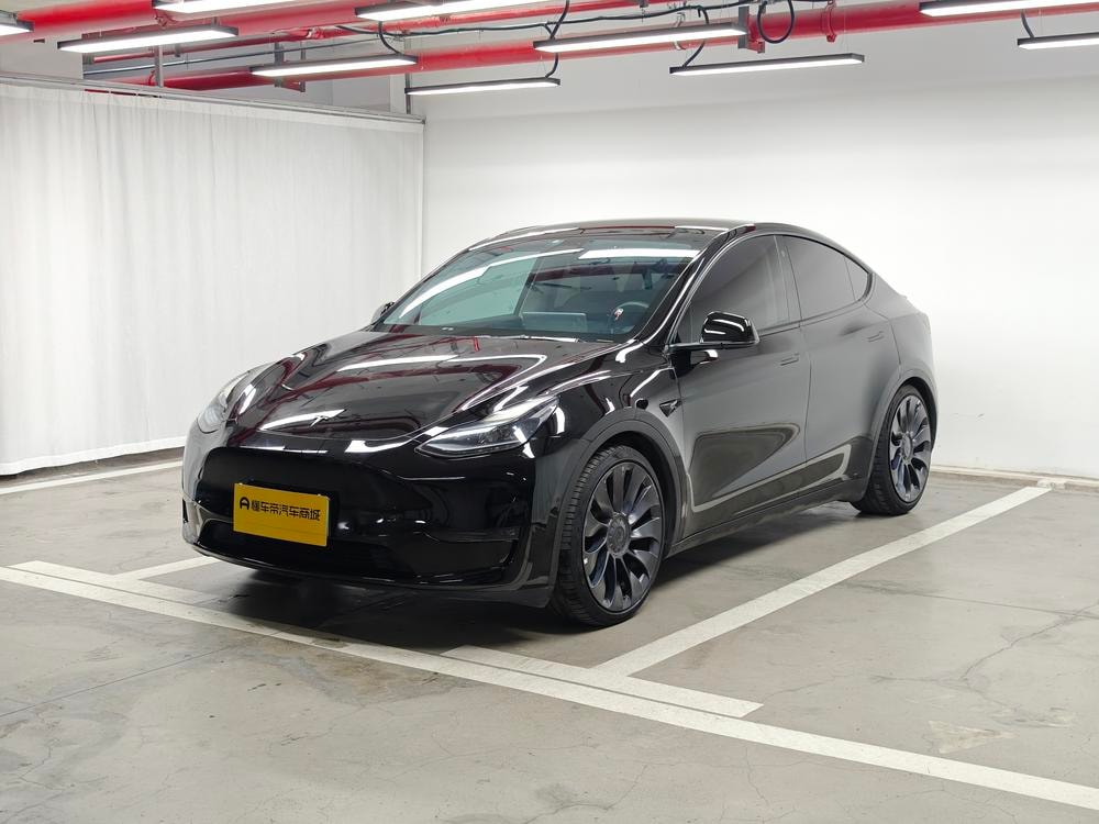 Tesla Model Y 2022 — фото автомобиля