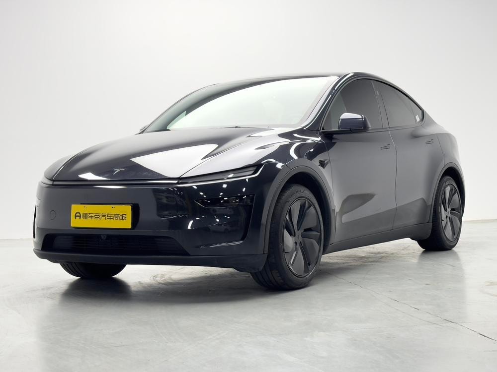 Tesla Model Y 2025 — фото автомобиля