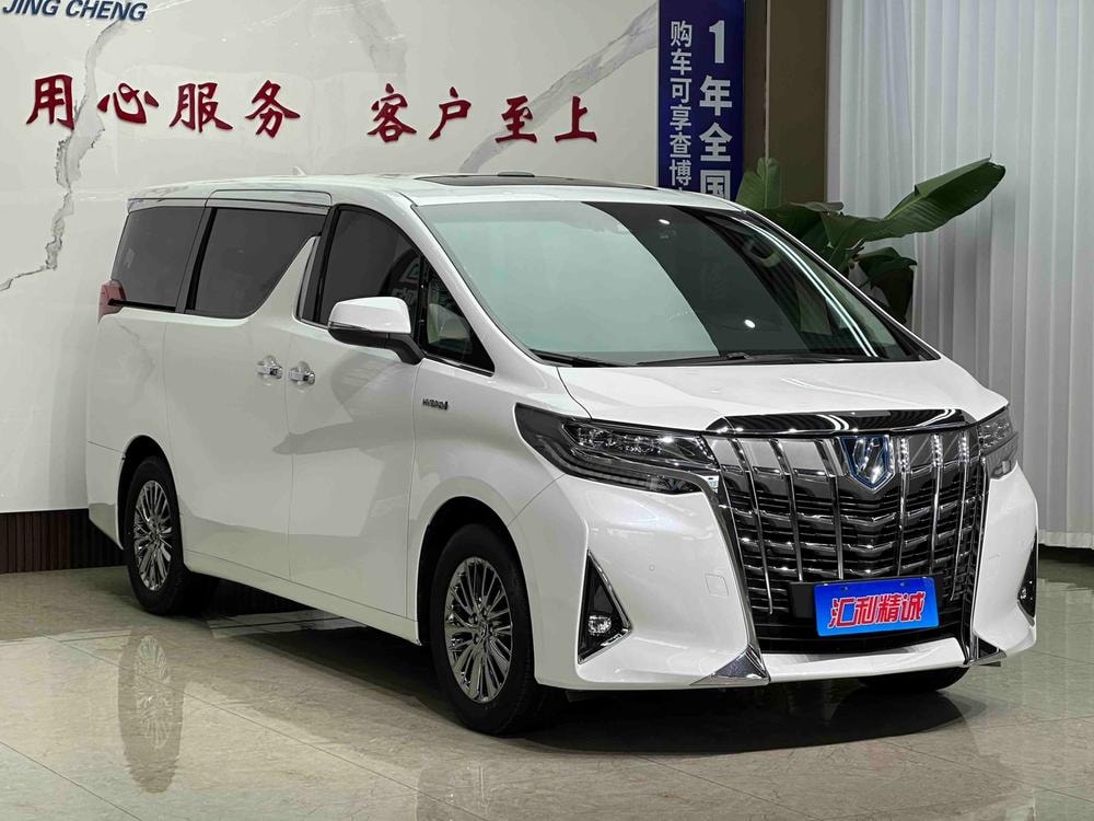 Toyota Alphard 2021 — фото автомобиля