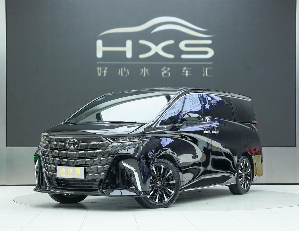 Toyota Alphard 2024 — фото автомобиля