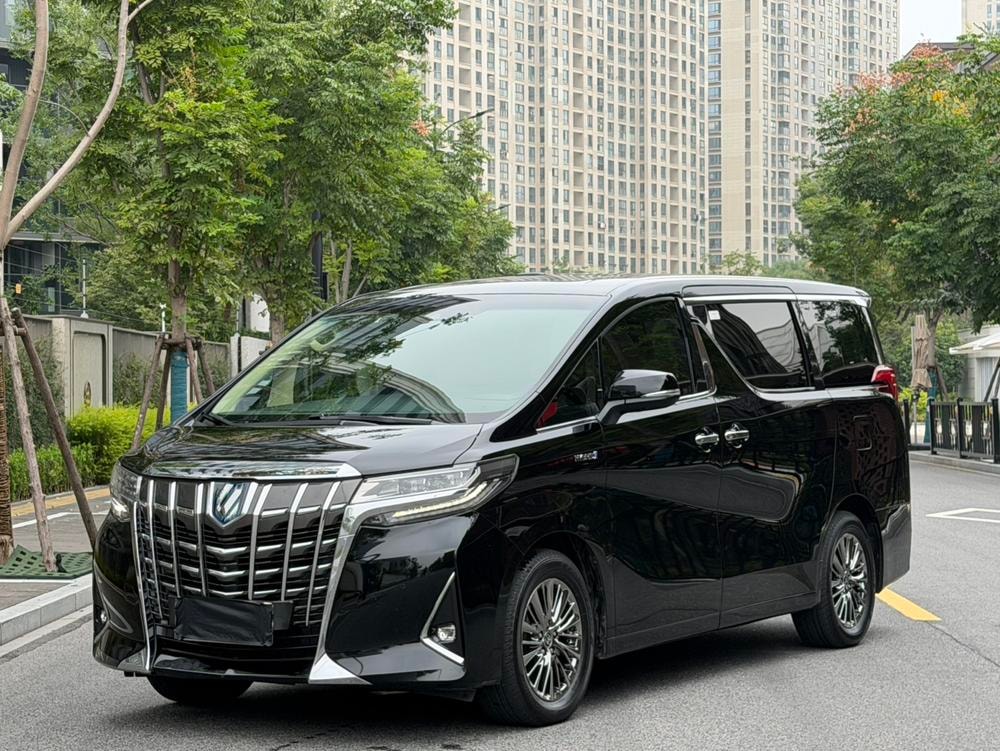 Toyota Alphard 2019 — фото автомобиля