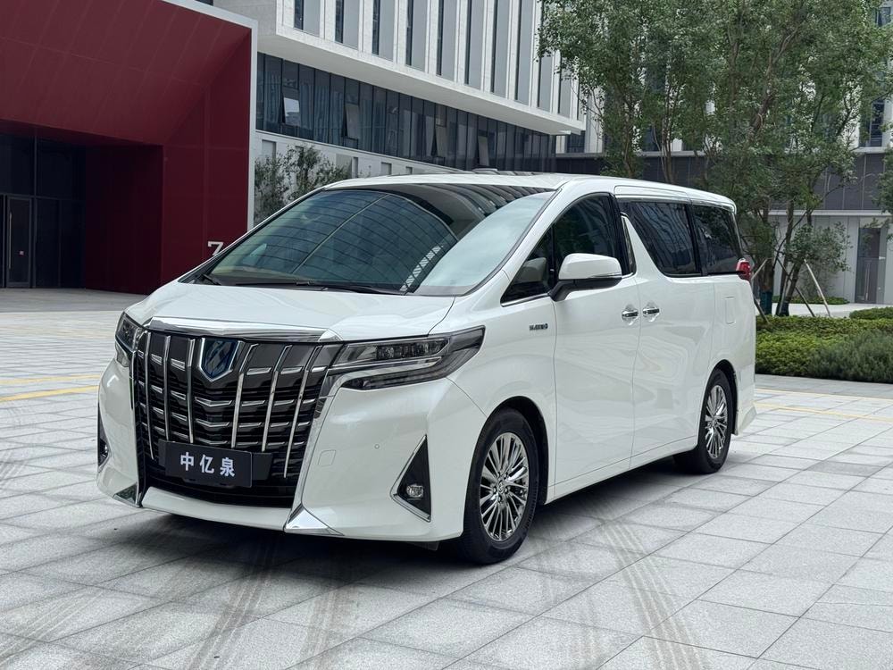 Toyota Alphard 2019 — фото автомобиля