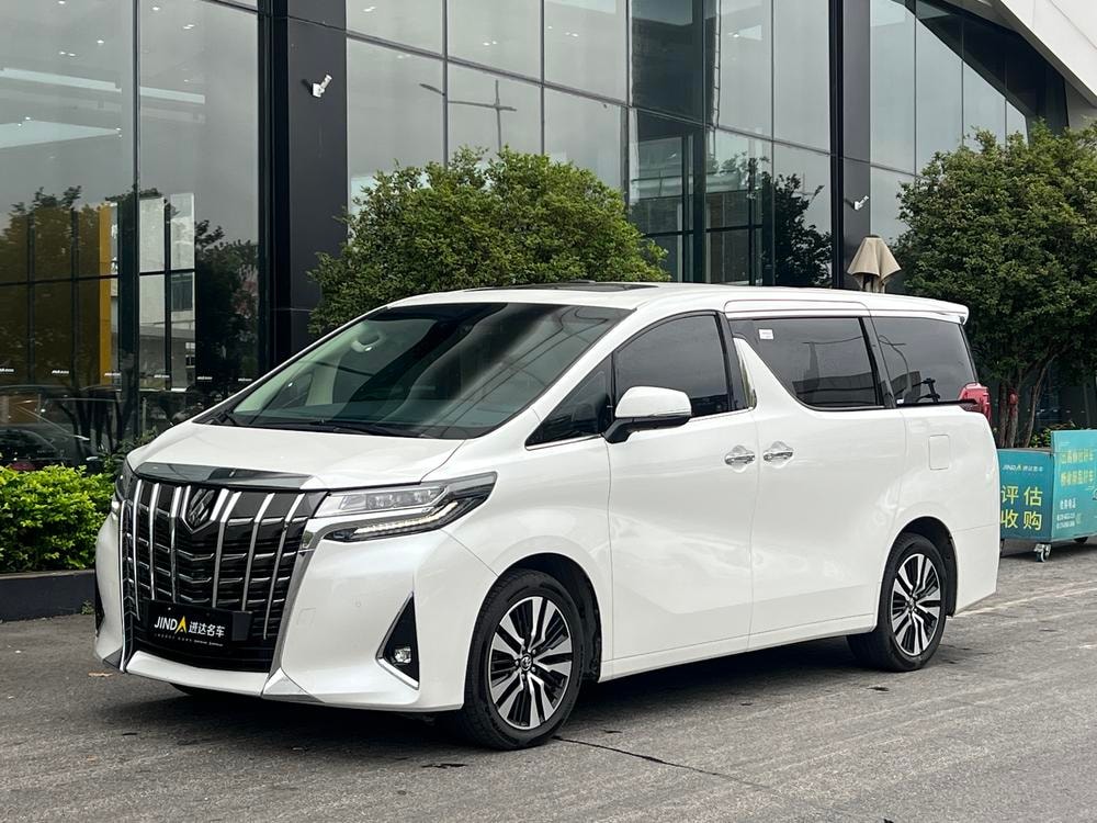 Toyota Alphard 2018 — фото автомобиля