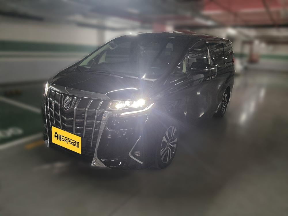 Toyota Alphard 2018 — фото автомобиля