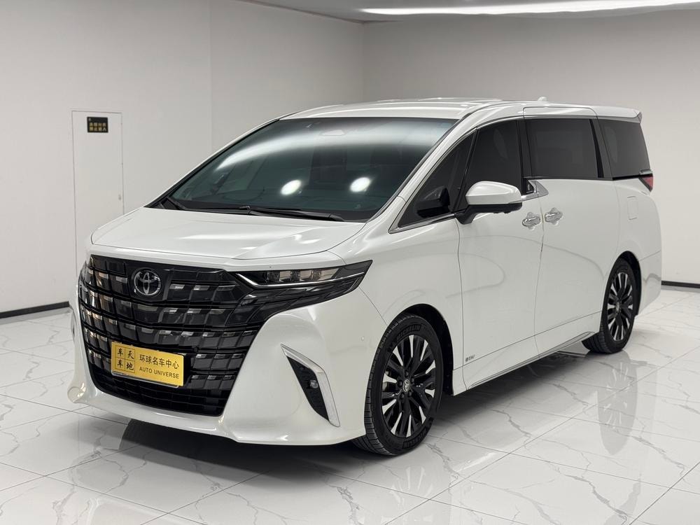 Toyota Alphard 2023 — фото автомобиля 1