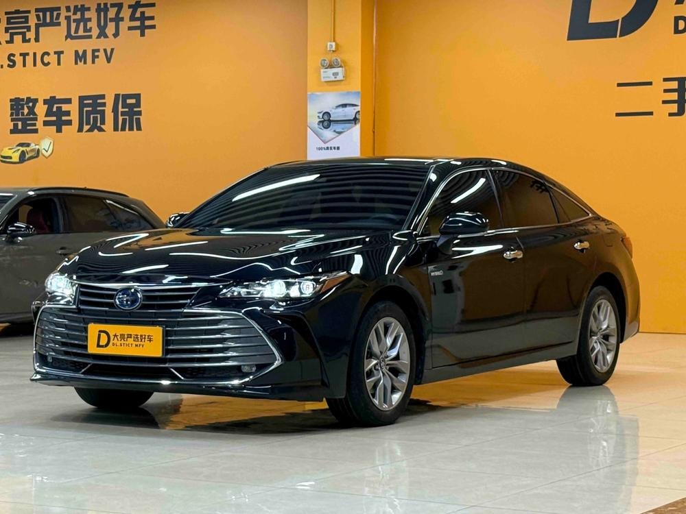 Toyota Avalon 2022 — фото автомобиля