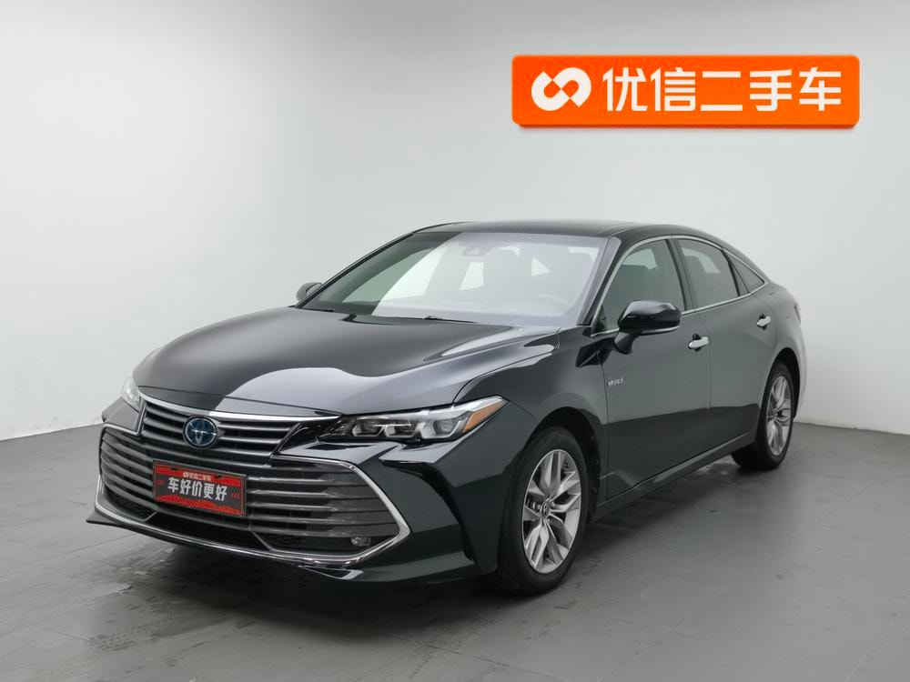 Toyota Avalon 2019 — фото автомобиля