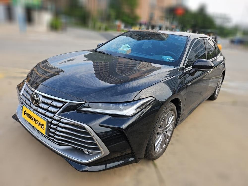 Toyota Avalon 2024 — фото автомобиля 1