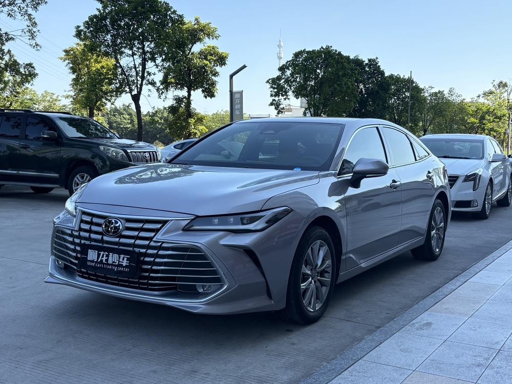 Toyota Avalon 2024 — фото автомобиля