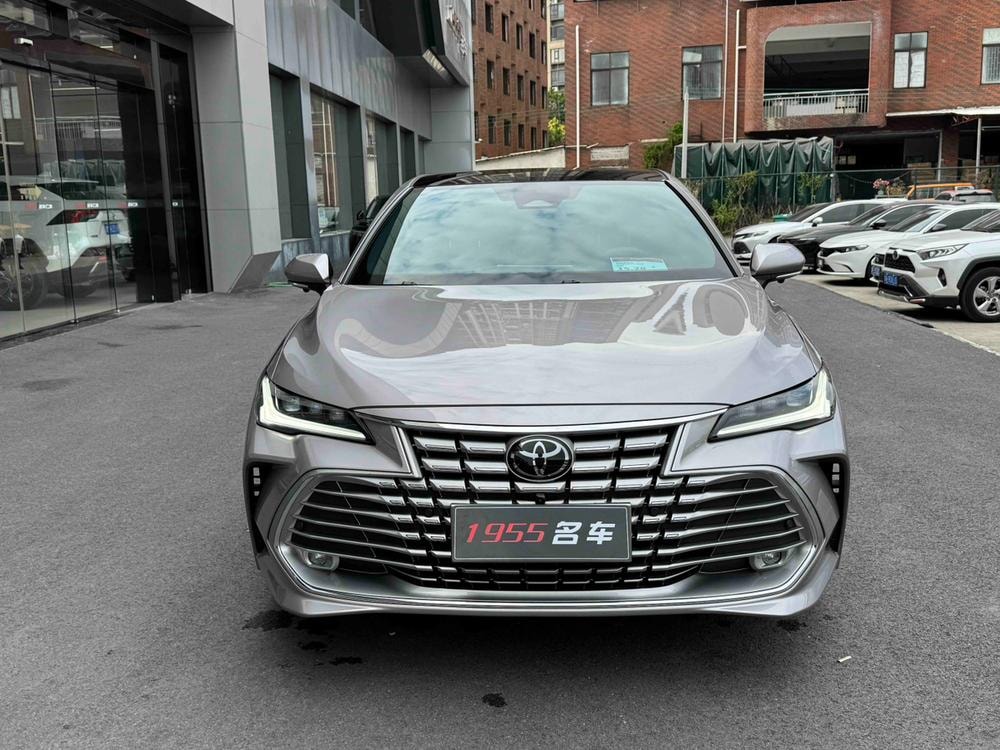 Toyota Avalon 2024 — фото автомобиля