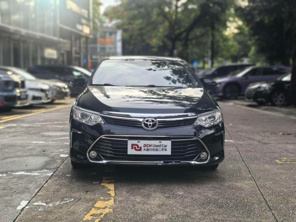 Toyota Camry 2016 — фото автомобиля 1