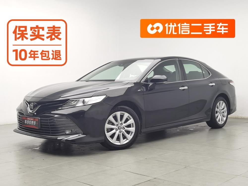 Toyota Camry 2019 — фото автомобиля 1