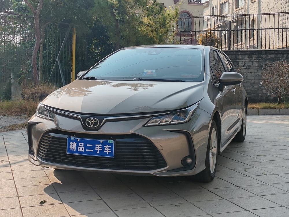 Toyota Corolla 2021 — фото автомобиля