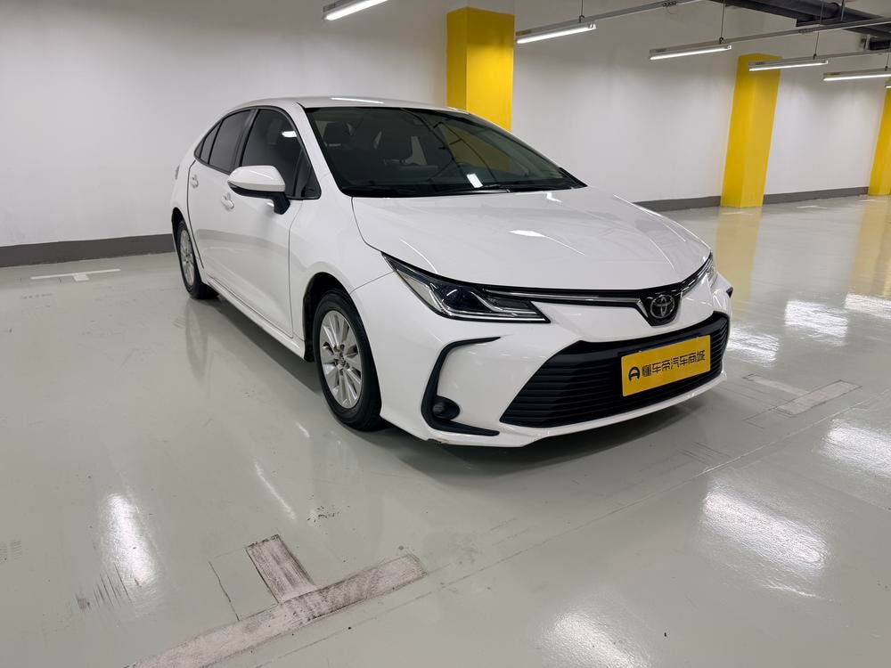 Toyota Corolla 2021 — фото автомобиля