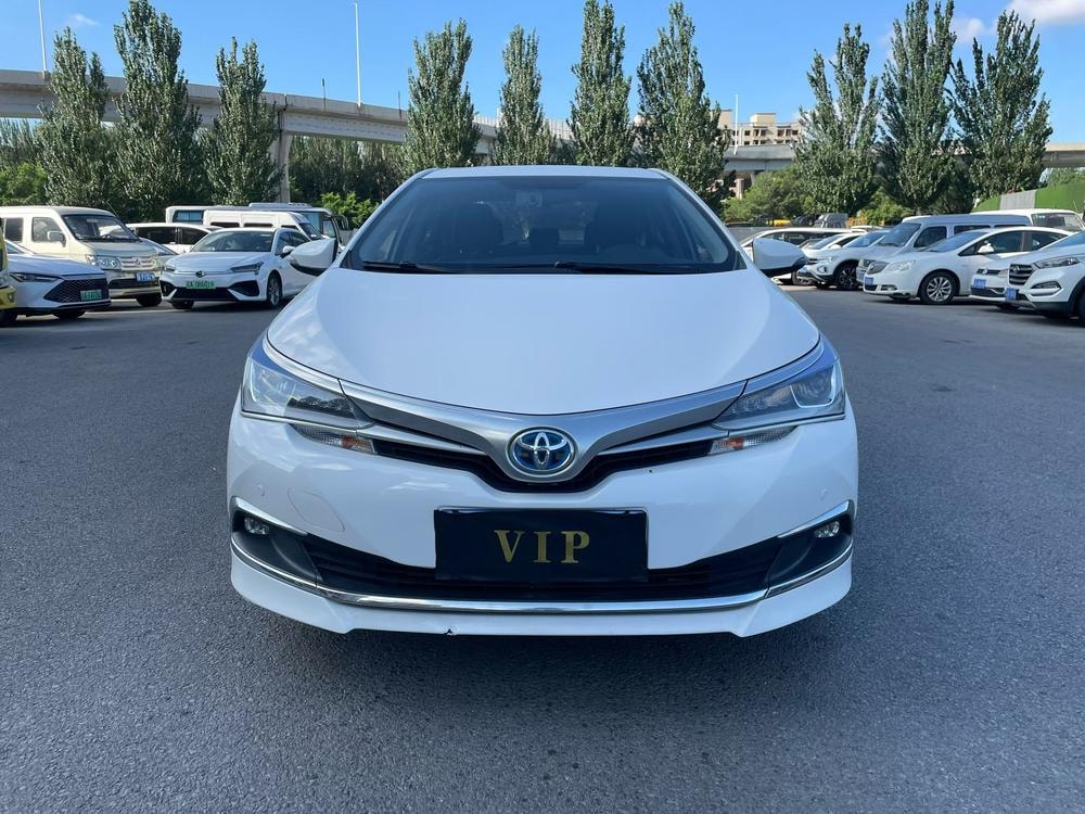 Toyota Corolla 2016 — фото автомобиля 1