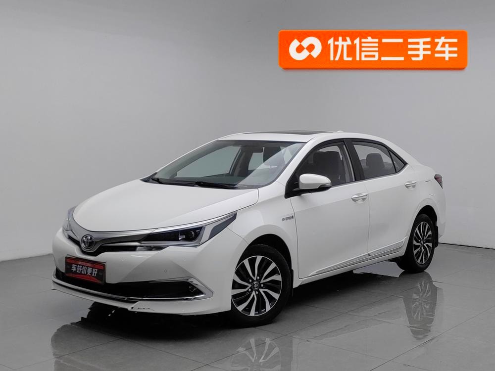 Toyota Corolla 2017 — фото автомобиля