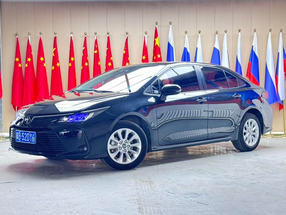 Toyota Corolla 2022 — фото автомобиля 1