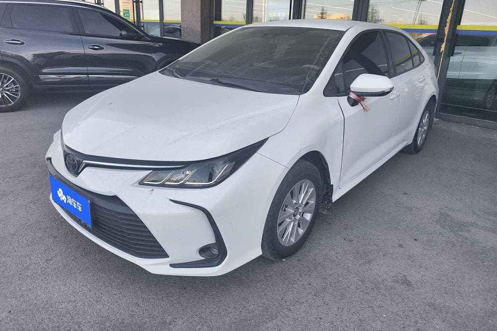 Toyota Corolla 2021 — фото автомобиля