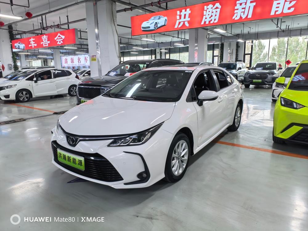 Toyota Corolla 2021 — фото автомобиля 1