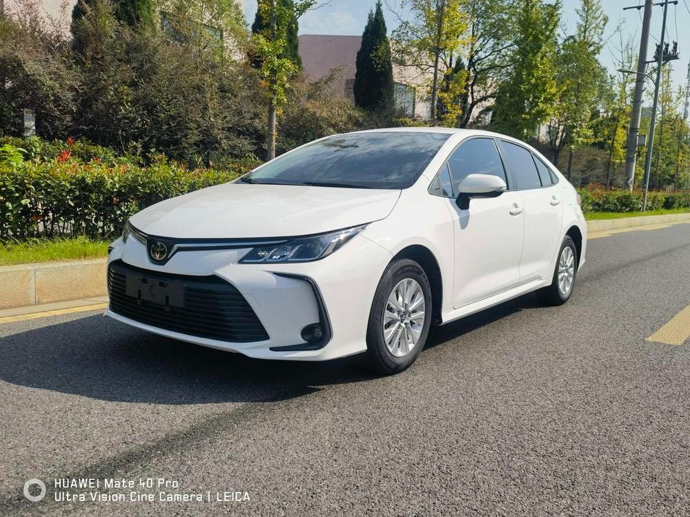 Toyota Corolla 2021 — фото автомобиля 1