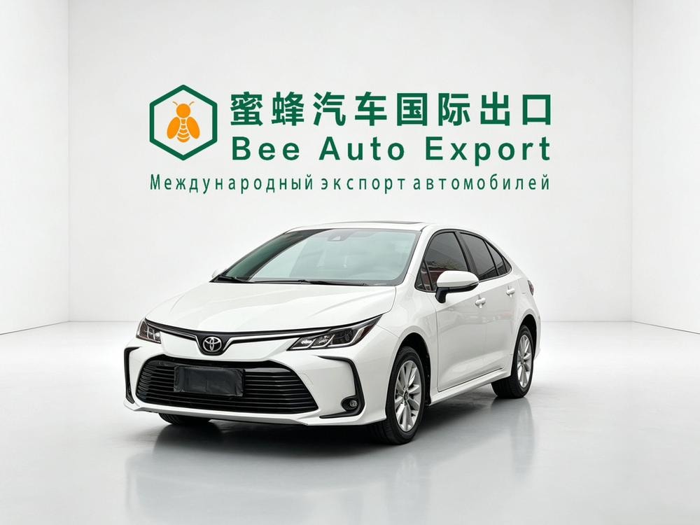 Toyota Corolla 2023 — фото автомобиля 1