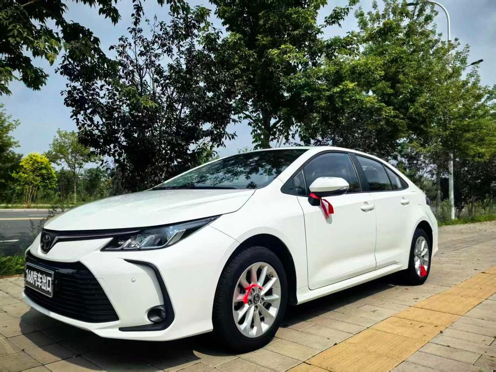 Toyota Corolla 2021 — фото автомобиля