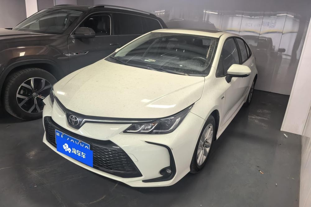 Toyota Corolla 2024 — фото автомобиля