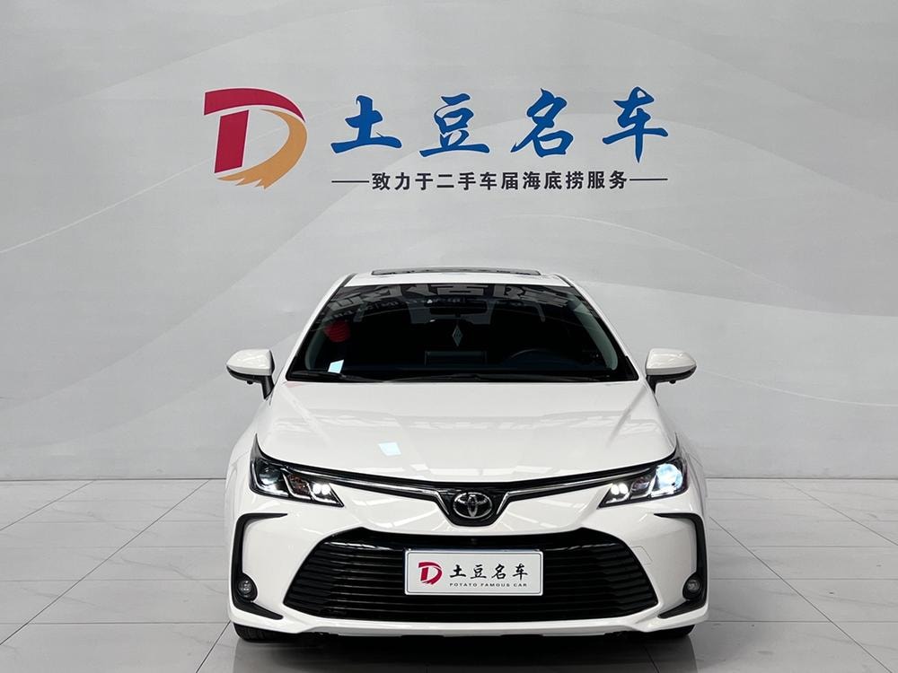 Toyota Corolla 2021 — фото автомобиля