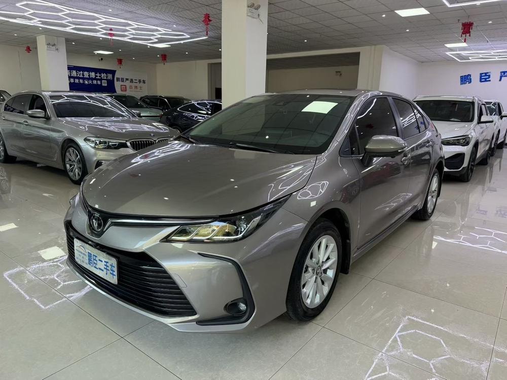 Toyota Corolla 2021 — фото автомобиля