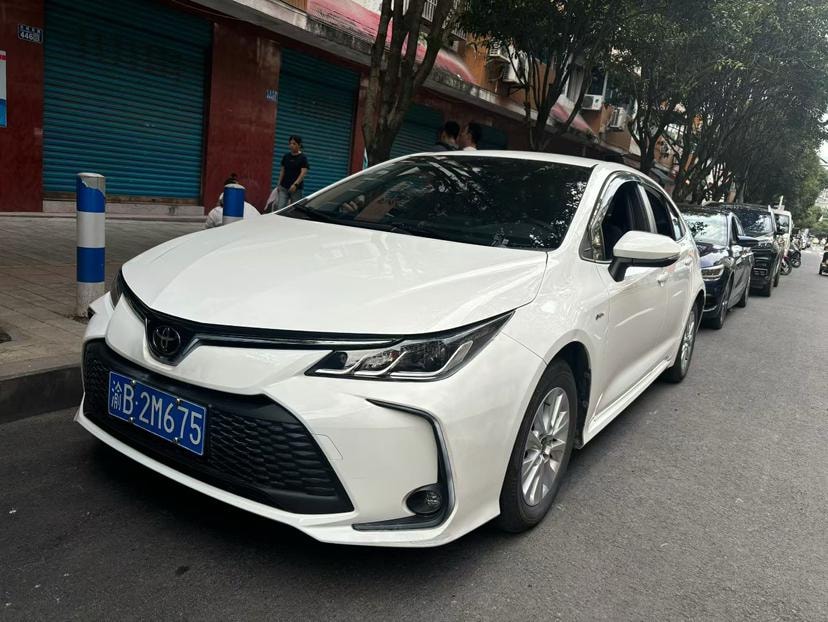 Toyota Corolla 2024 — фото автомобиля