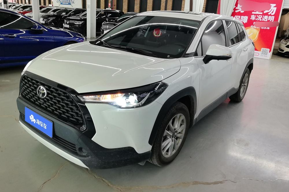 Toyota Corolla Cross 2023 — фото автомобиля