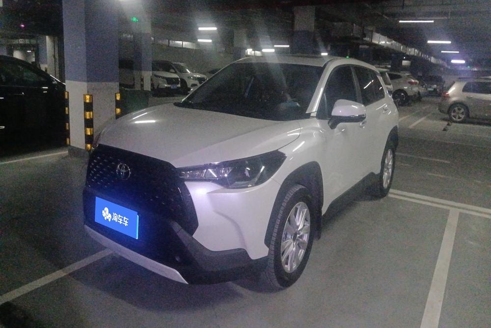 Toyota Corolla Cross 2024 — фото автомобиля 1