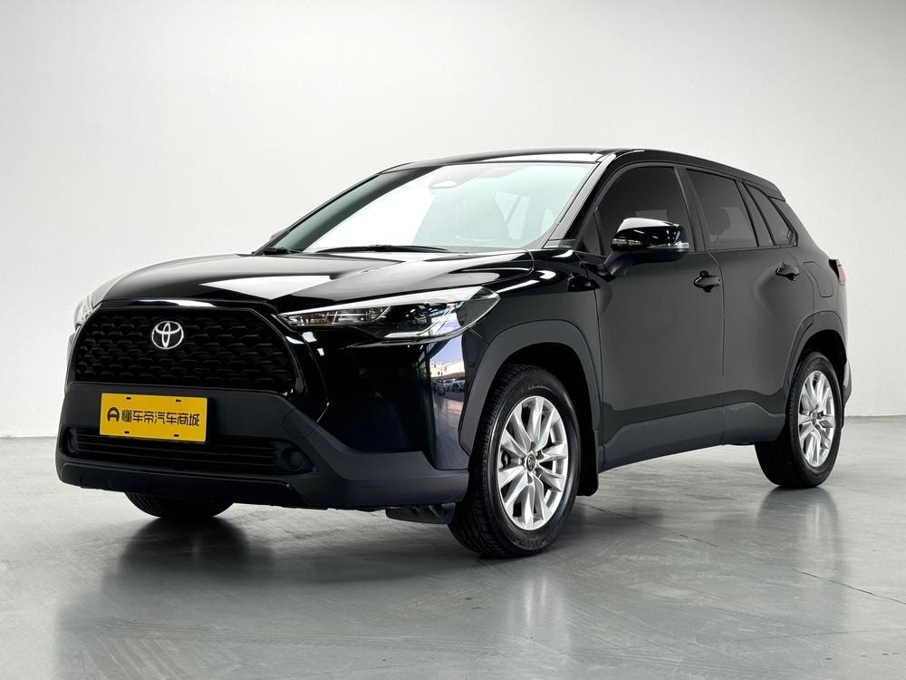 Toyota Corolla Cross 2023 — фото автомобиля