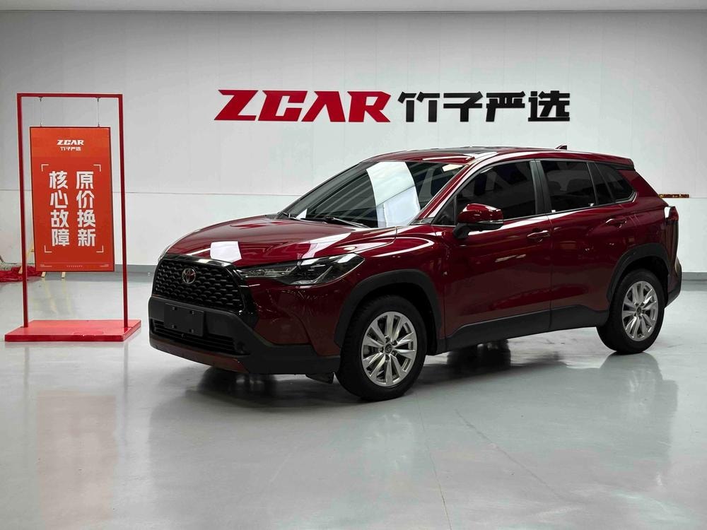 Toyota Corolla Cross 2022 — фото автомобиля