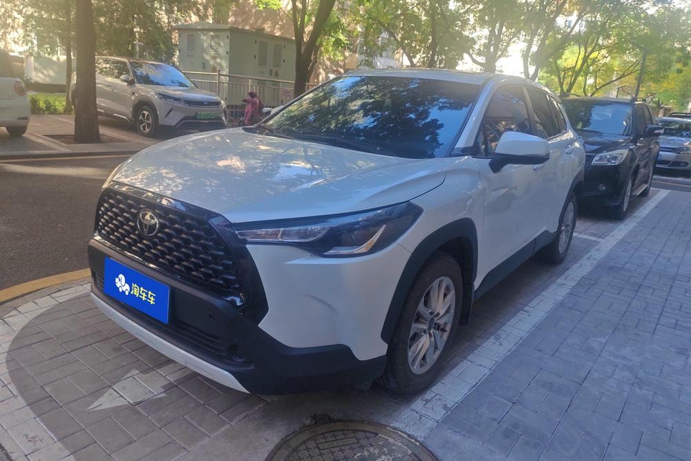 Toyota Corolla Cross 2024 — фото автомобиля 1