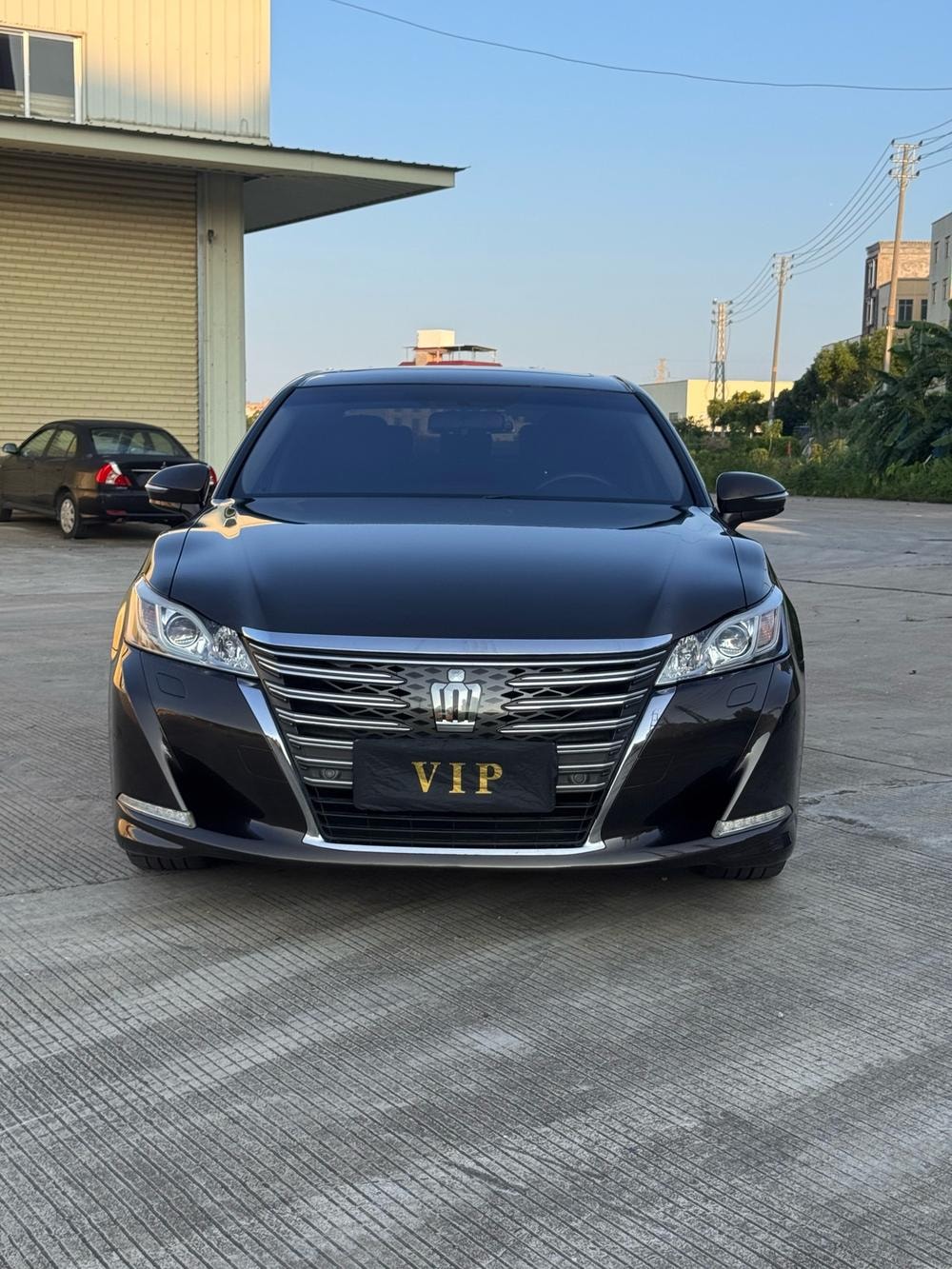 Toyota Crown 2015 — фото автомобиля