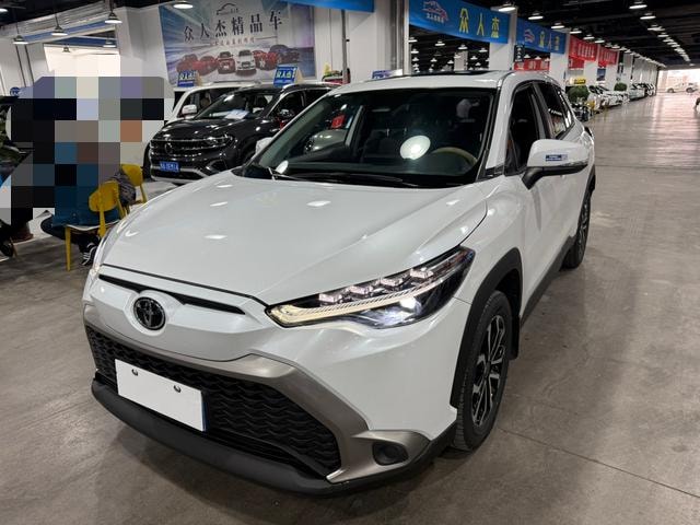 Toyota Frontlander 2023 — фото автомобиля
