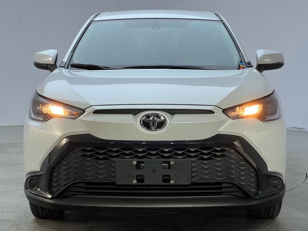 Toyota Frontlander 2024 — фото автомобиля