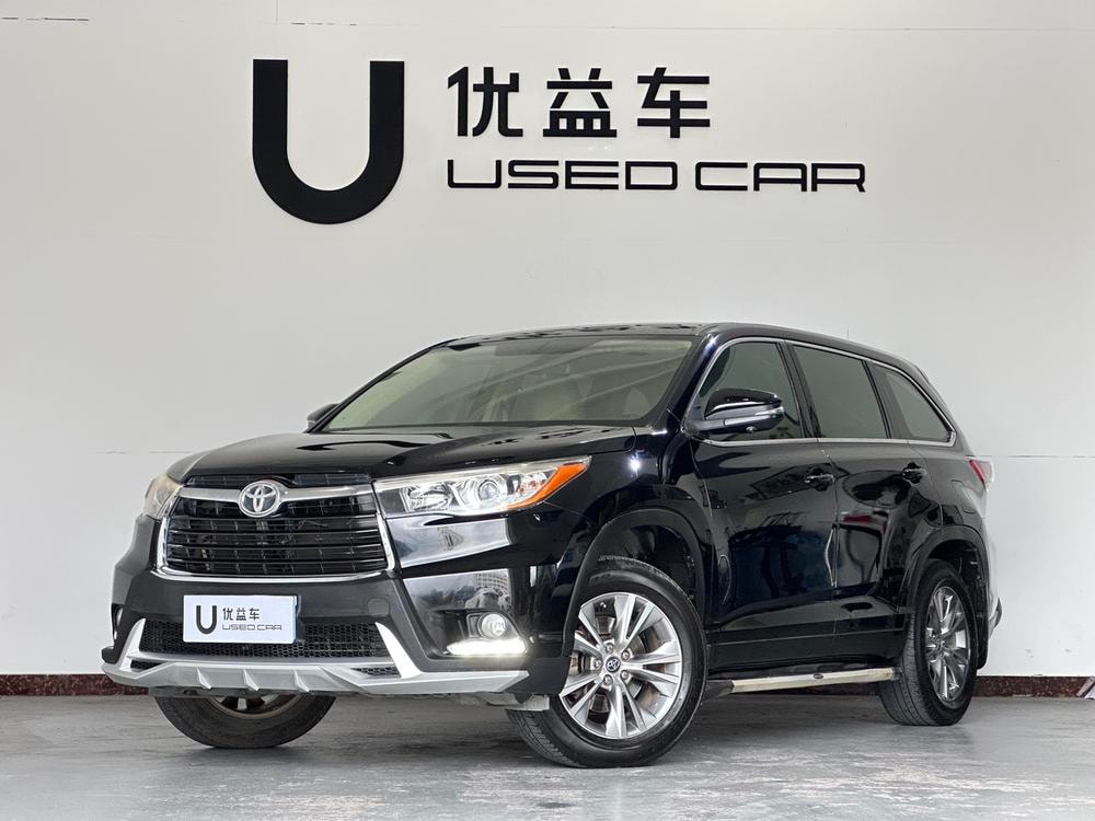 Toyota Highlander 2015 — фото автомобиля 1