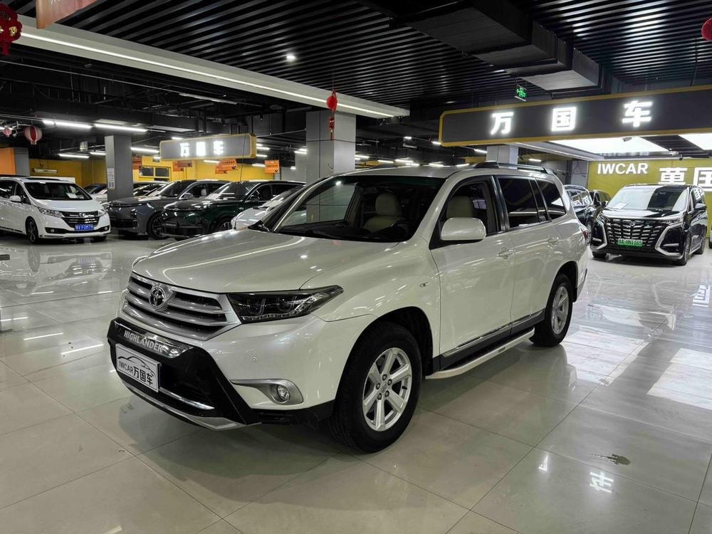 Toyota Highlander 2012 — фото автомобиля