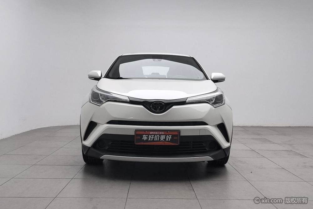 Toyota Izoa 2020 — фото автомобиля