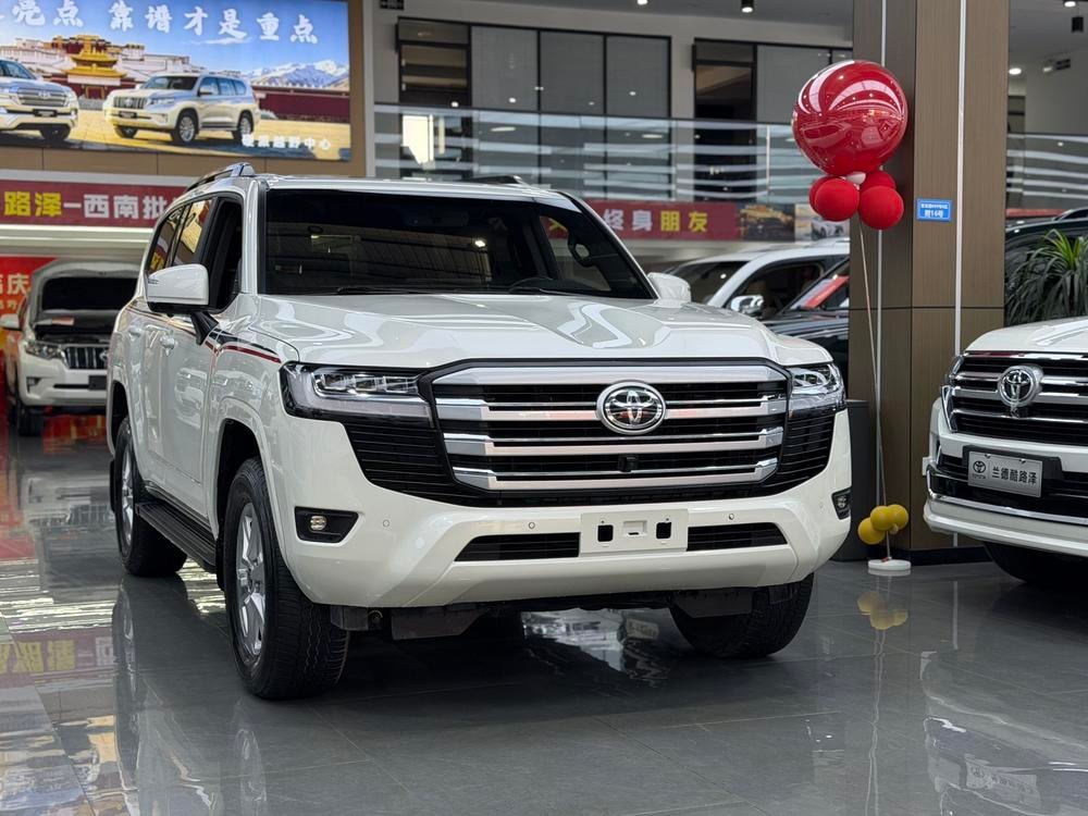 Toyota Land Cruiser (Import) 2023 — фото автомобиля
