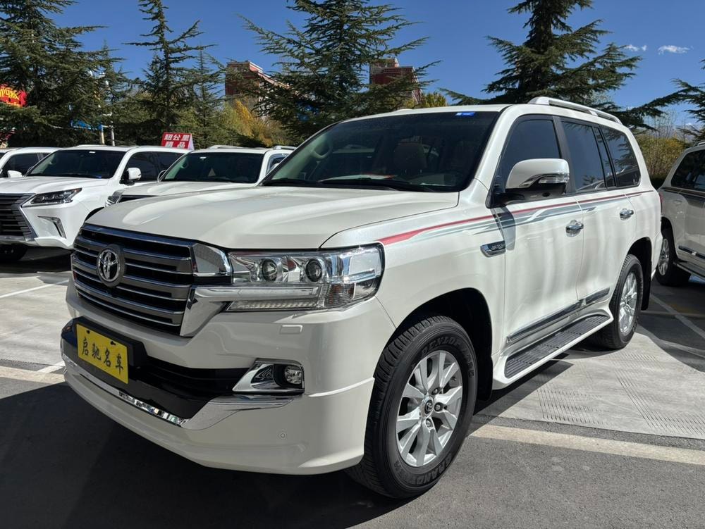 Toyota Land Cruiser (Import) 2020 — фото автомобиля
