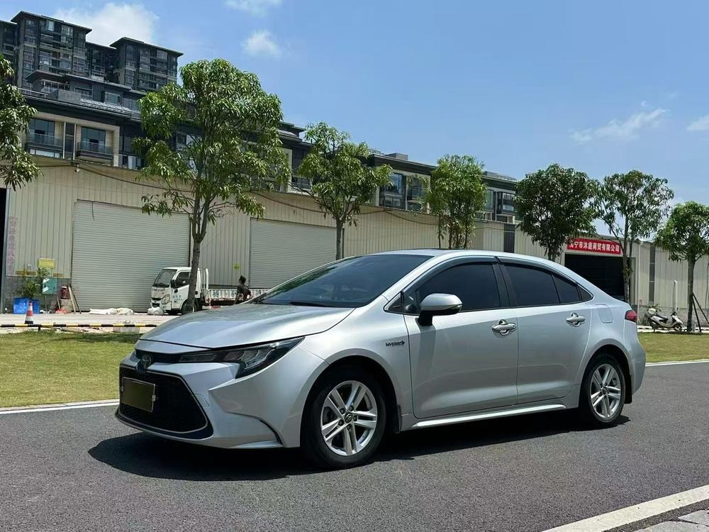 Toyota Levin 2021 — фото автомобиля 1