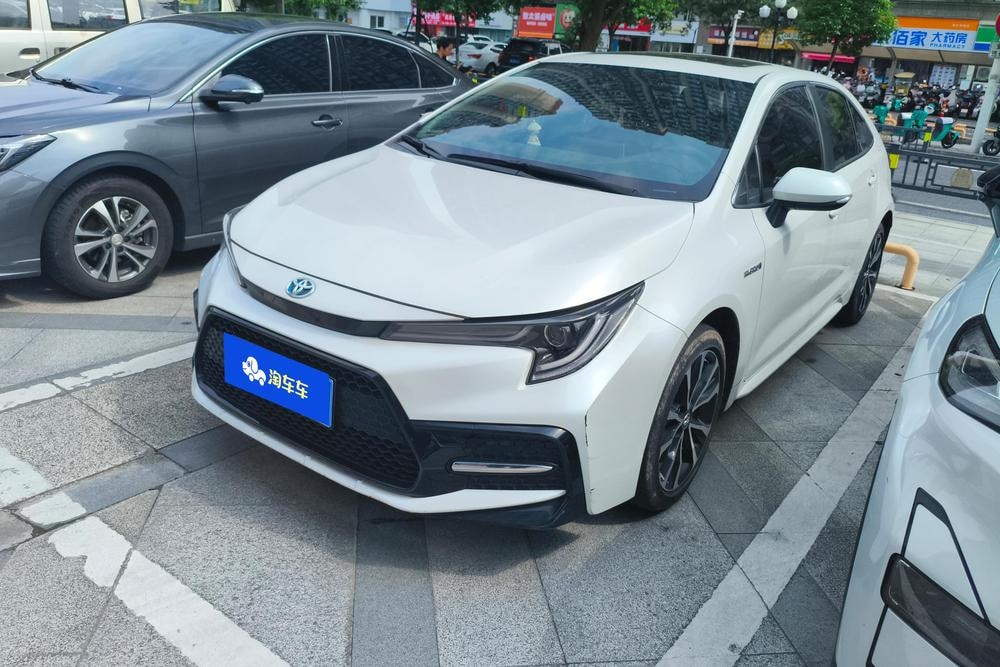 Toyota Levin 2022 — фото автомобиля