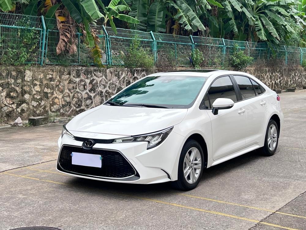 Toyota Levin 2022 — фото автомобиля