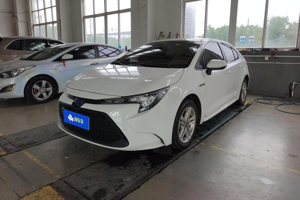 Toyota Levin 2022 — фото автомобиля 1