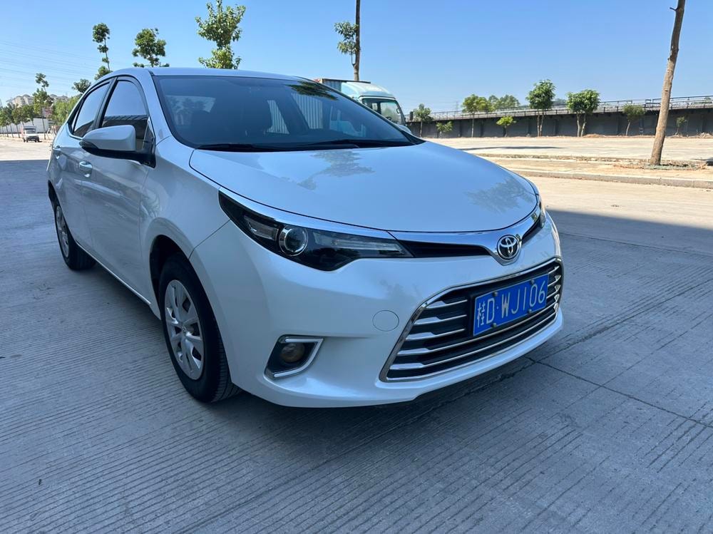 Toyota Levin 2016 — фото автомобиля