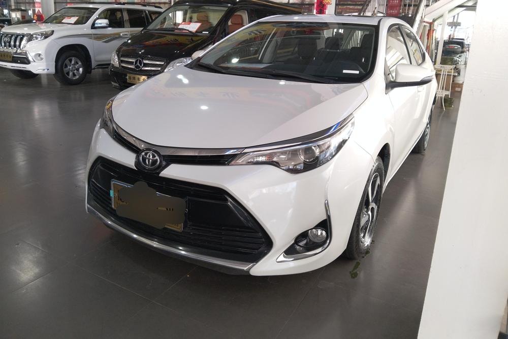 Toyota Levin 2018 — фото автомобиля