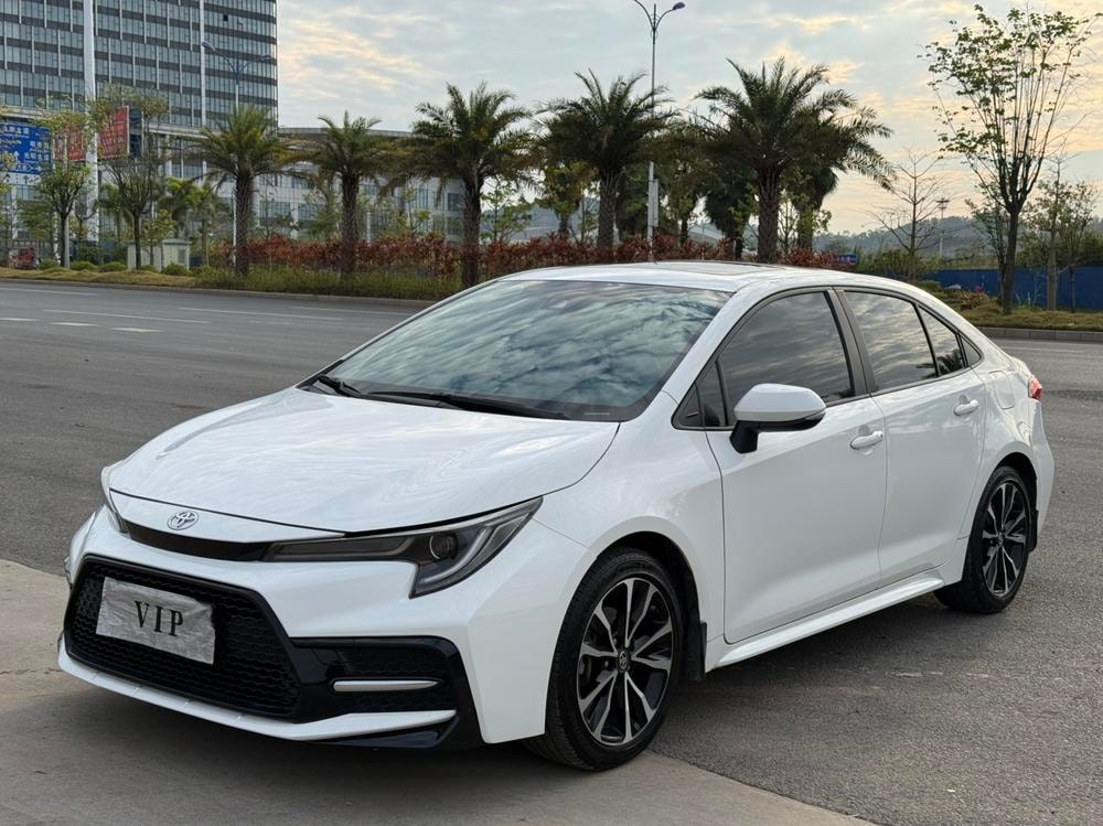 Toyota Levin 2022 — фото автомобиля
